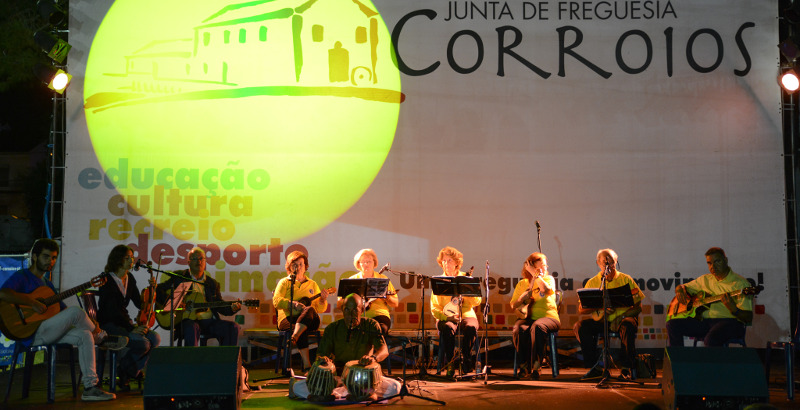 Cavaquinhos e Concertinas nas Festas