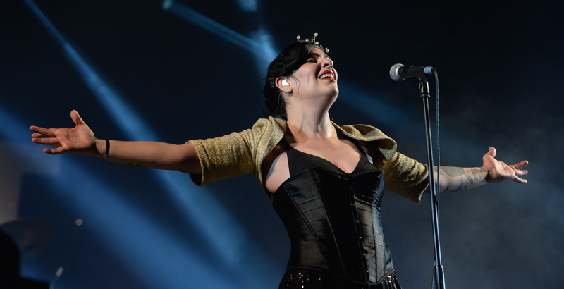 The Gift brilharam no sétimo dia das Festas