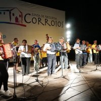 Grupo Coral "Os Rouxinóis" e os Cavaquinhos e Concertinas