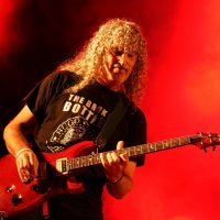 Noite de Peste & Sida