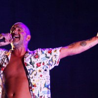 Noite de Peste & Sida