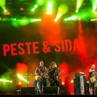 Noite de Peste & Sida