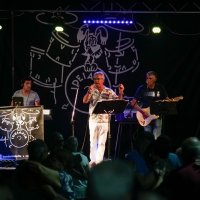 Noite de Peste & Sida