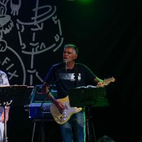 Noite de Peste & Sida