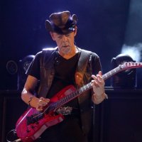 Noite de Xutos & Pontapés